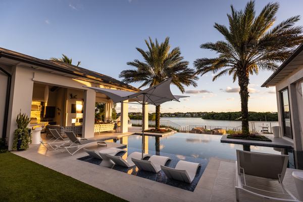 Private Villa in Jupiter Island
