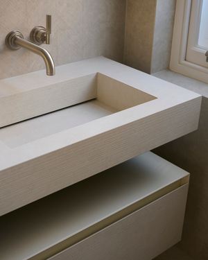 Residential bathroom, Cadogan Gardens, London