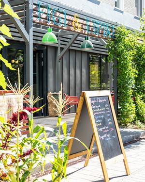 Figi és Lipike Bistro