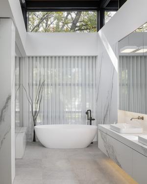 Living Lounge in Winnipeg