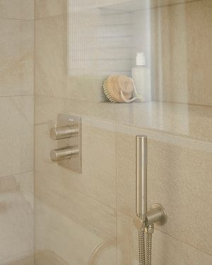 Residential bathroom, Cadogan Gardens, London